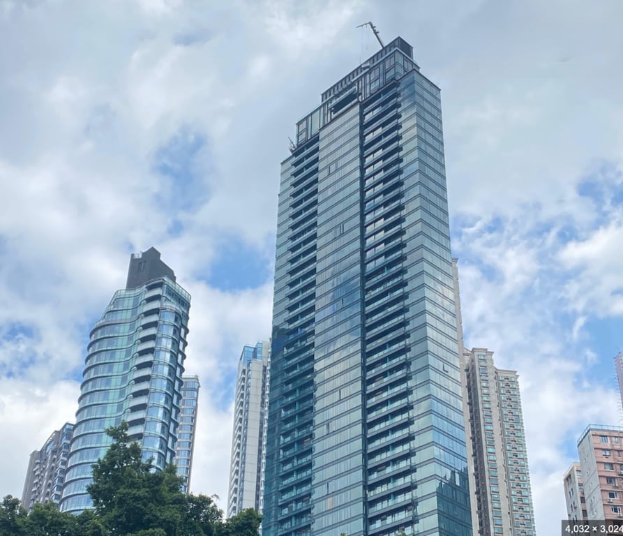https://img.propertyraptor.com/cdn-cgi/imagedelivery/KD5bF_AFL0JDTbKLWF7z9g/ap8/ap8_001/hornet/prp/img/8c7dc4530aa6ec7f92ce5539fe271164-wtm.jpg/public
