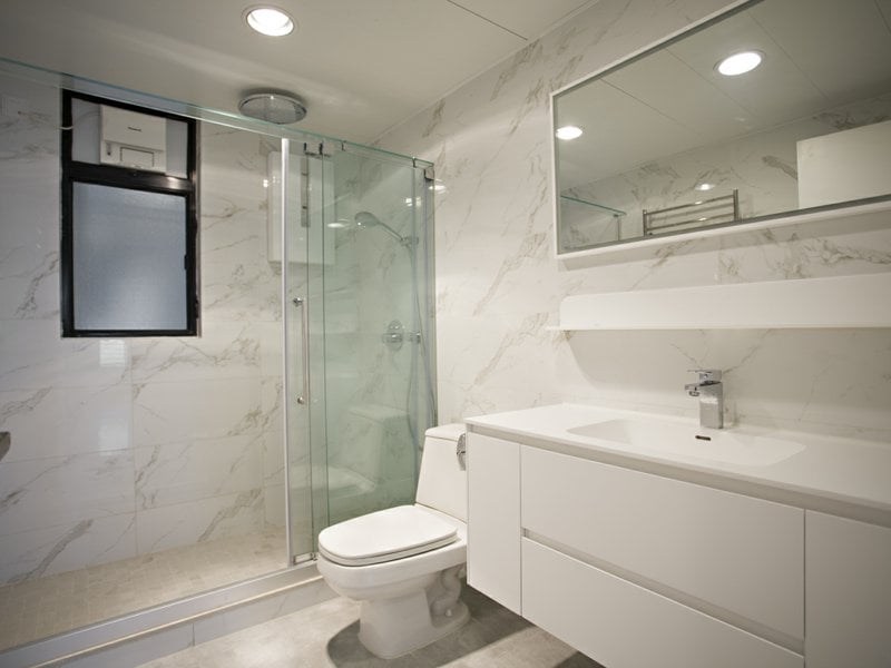 https://img.propertyraptor.com/cdn-cgi/imagedelivery/KD5bF_AFL0JDTbKLWF7z9g/ap8/ap8_001/hornet/prp/img/8d06c188ca70968dc9da5e2809704108.jpg/public
