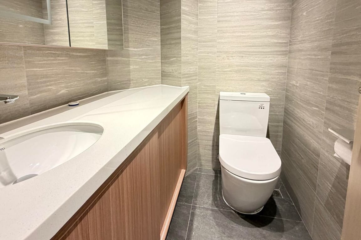 https://img.propertyraptor.com/cdn-cgi/imagedelivery/KD5bF_AFL0JDTbKLWF7z9g/ap8/ap8_001/hornet/prp/img/8d1a7e598433c8d5618580e93028a390-wtm.jpg/public