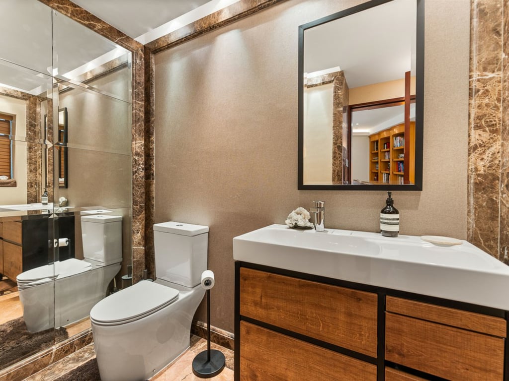 https://img.propertyraptor.com/cdn-cgi/imagedelivery/KD5bF_AFL0JDTbKLWF7z9g/ap8/ap8_001/hornet/prp/img/8da94f310fd4728cd97b0924d7036be2-wtm.jpg/public