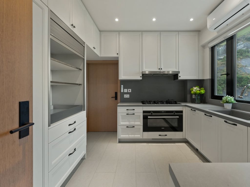 https://img.propertyraptor.com/cdn-cgi/imagedelivery/KD5bF_AFL0JDTbKLWF7z9g/ap8/ap8_001/hornet/prp/img/8dcf6f0a7c46a0a8e381768c56b55692.jpg/public