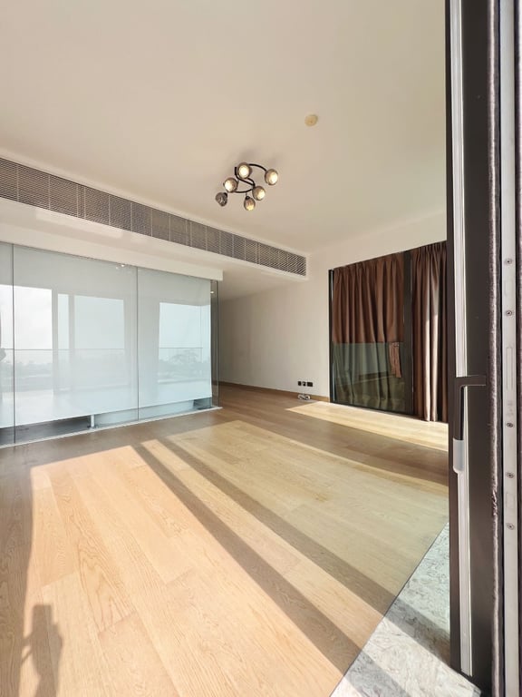 https://img.propertyraptor.com/cdn-cgi/imagedelivery/KD5bF_AFL0JDTbKLWF7z9g/ap8/ap8_001/hornet/prp/img/8e5b259731b4c6bd8a2eb5b327a498cf-wtm.jpg/public