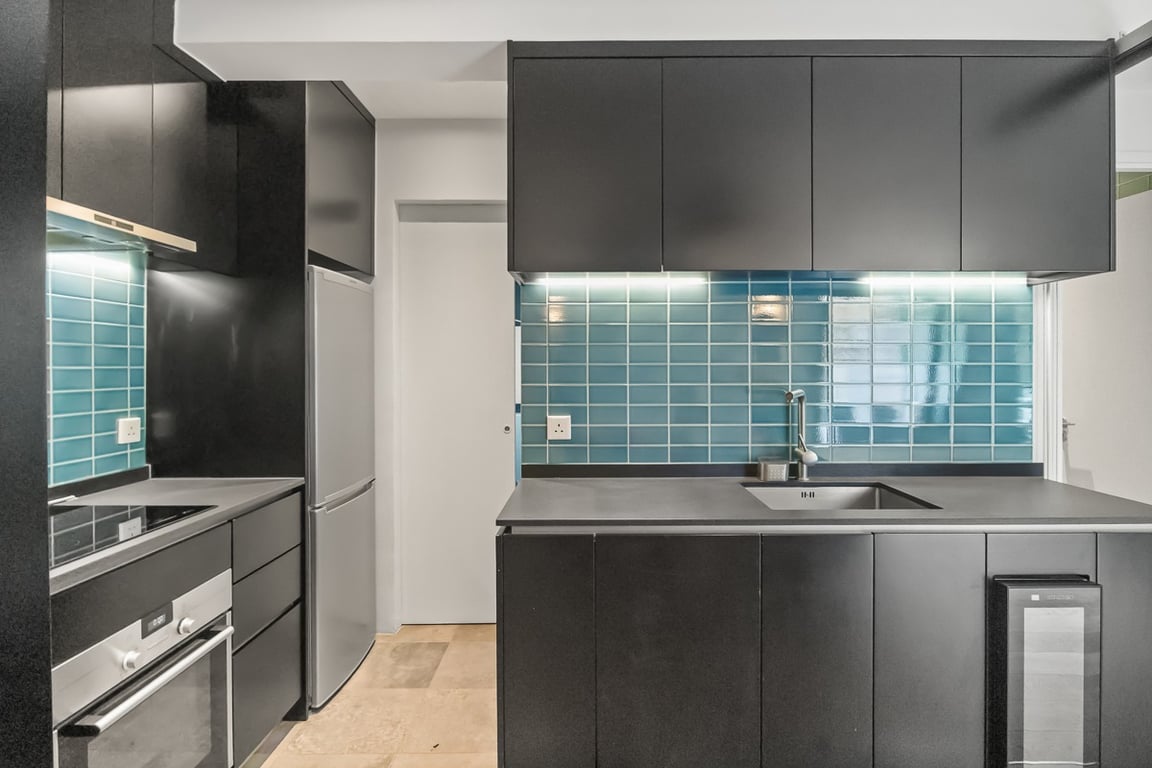 https://img.propertyraptor.com/cdn-cgi/imagedelivery/KD5bF_AFL0JDTbKLWF7z9g/ap8/ap8_001/hornet/prp/img/8e98f8361c11d65fbc3288f999955cfa-wtm.jpg/public