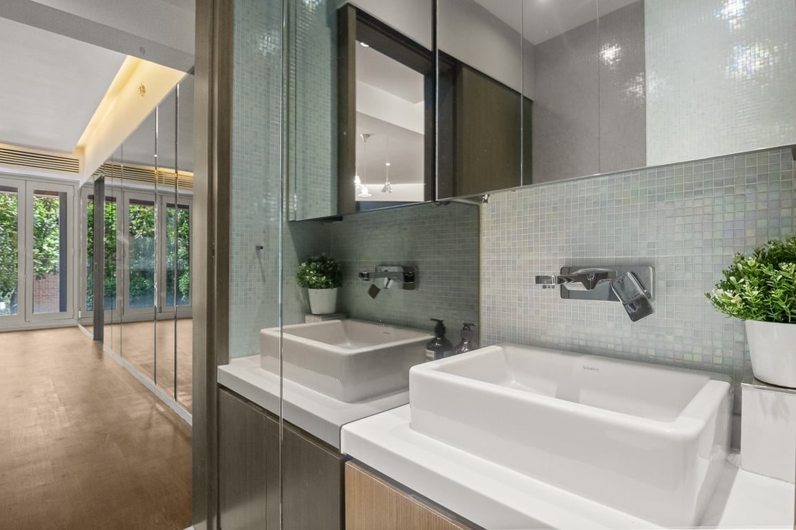 https://img.propertyraptor.com/cdn-cgi/imagedelivery/KD5bF_AFL0JDTbKLWF7z9g/ap8/ap8_001/hornet/prp/img/8ea0abe31763b5c64b44cc66bcc276ce-wtm.jpg/public