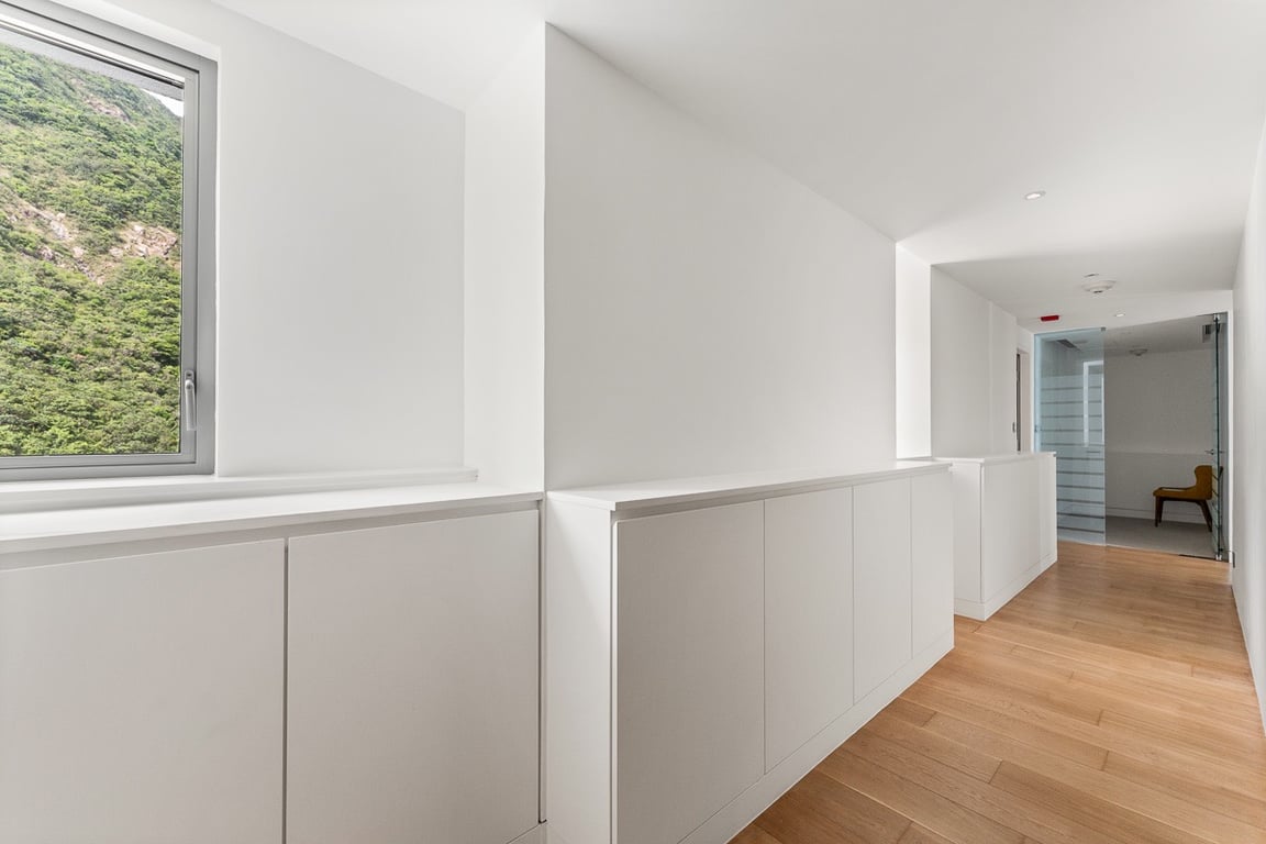 https://img.propertyraptor.com/cdn-cgi/imagedelivery/KD5bF_AFL0JDTbKLWF7z9g/ap8/ap8_001/hornet/prp/img/8ec41e34c7dba9cb6591cdee430efd14-wtm.jpg/public