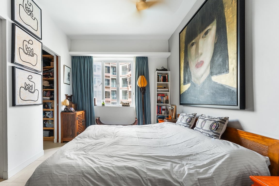 https://img.propertyraptor.com/cdn-cgi/imagedelivery/KD5bF_AFL0JDTbKLWF7z9g/ap8/ap8_001/hornet/prp/img/8ed4b731bc4b545a3801fcb79971bc50-wtm.jpg/public