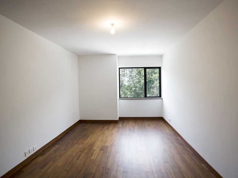 https://img.propertyraptor.com/cdn-cgi/imagedelivery/KD5bF_AFL0JDTbKLWF7z9g/ap8/ap8_001/hornet/prp/img/8f0a4cec8431c33fcde88b8b214886f4.jpg/public