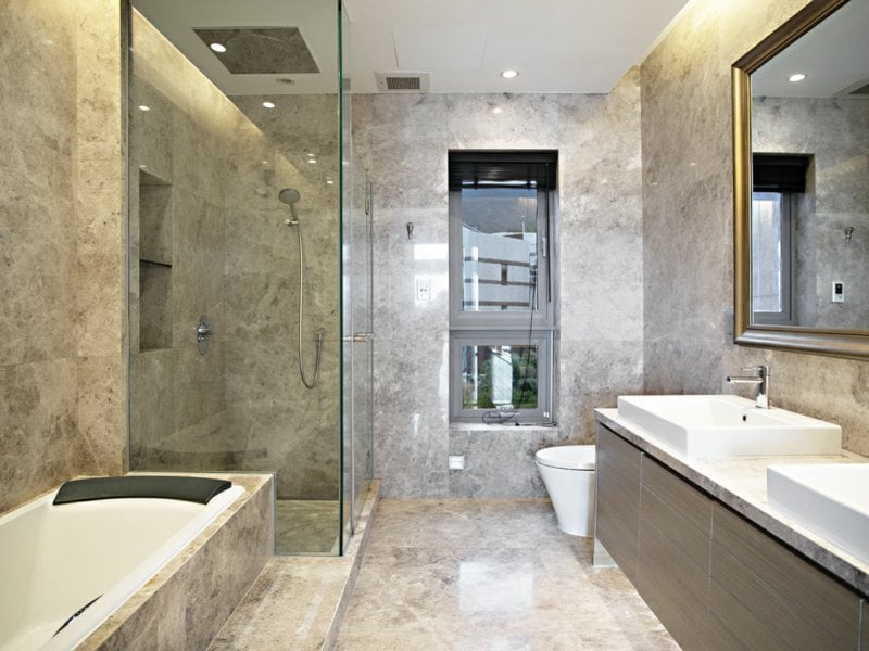 https://img.propertyraptor.com/cdn-cgi/imagedelivery/KD5bF_AFL0JDTbKLWF7z9g/ap8/ap8_001/hornet/prp/img/8f41e5b285dba9e8665fe5ebaf2898ba.jpg/public