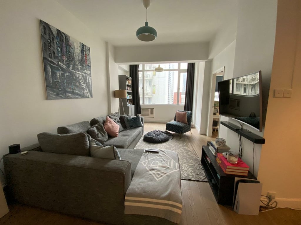 5H Bowen Road