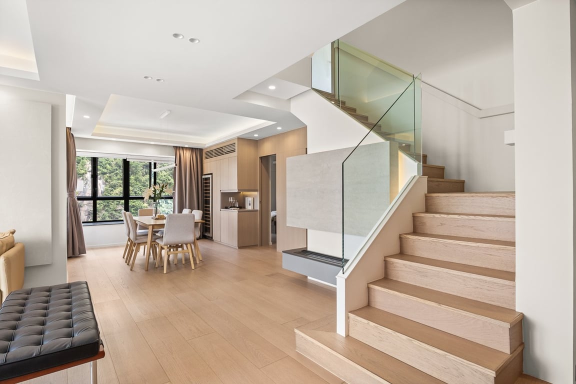 Elegant Terrace