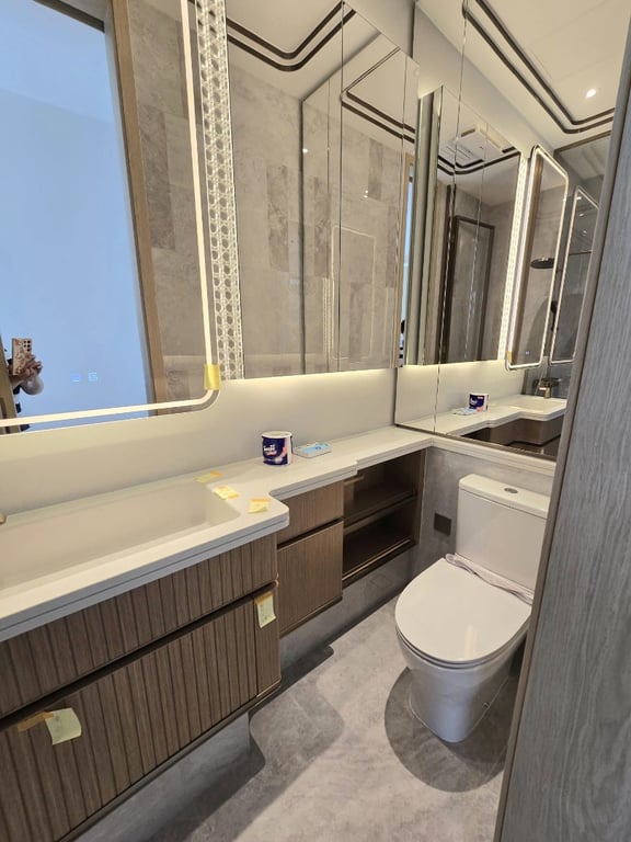 https://img.propertyraptor.com/cdn-cgi/imagedelivery/KD5bF_AFL0JDTbKLWF7z9g/ap8/ap8_001/hornet/prp/img/90814133860b377682ea8f496880511e-wtm.jpg/public