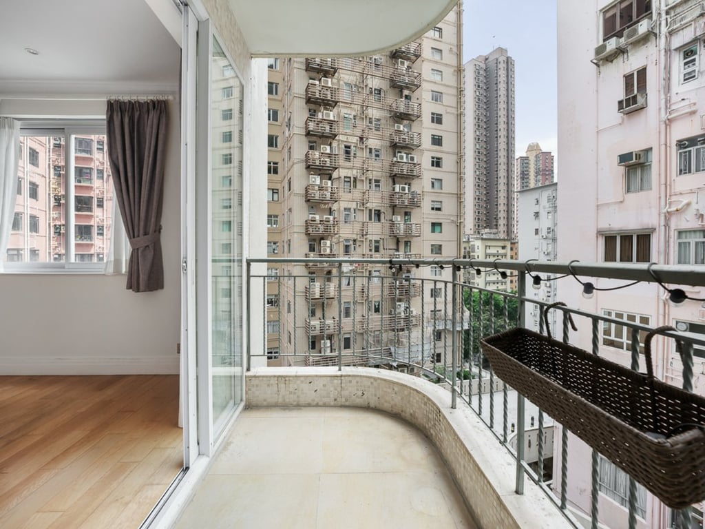 Wah Sen Court