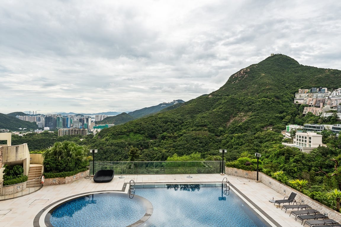 https://img.propertyraptor.com/cdn-cgi/imagedelivery/KD5bF_AFL0JDTbKLWF7z9g/ap8/ap8_001/hornet/prp/img/91402b7f74b513f09198af4e9dfe22fc-wtm.jpg/public