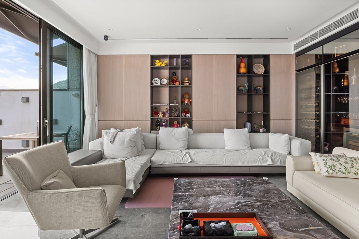 Alto Residences