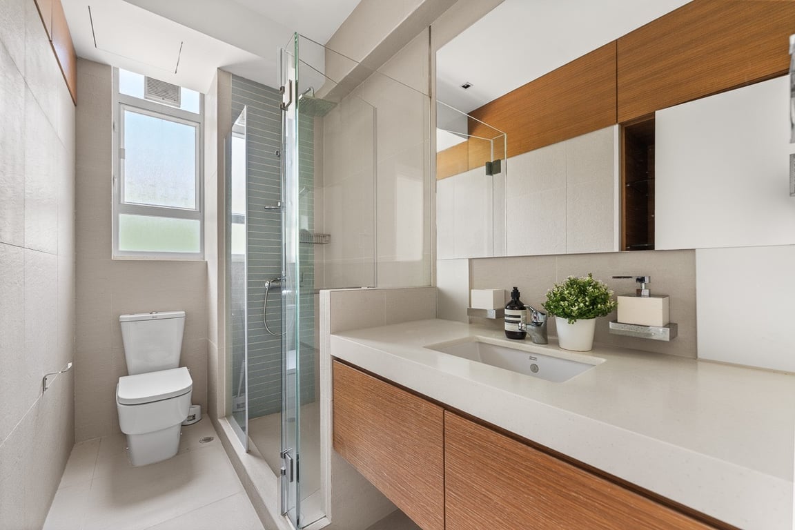 https://img.propertyraptor.com/cdn-cgi/imagedelivery/KD5bF_AFL0JDTbKLWF7z9g/ap8/ap8_001/hornet/prp/img/93a9ad637ccff4cf884cdfee3131efa2-wtm.jpg/public