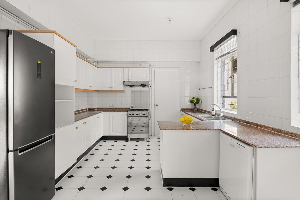 6-8 Stanley Village Road