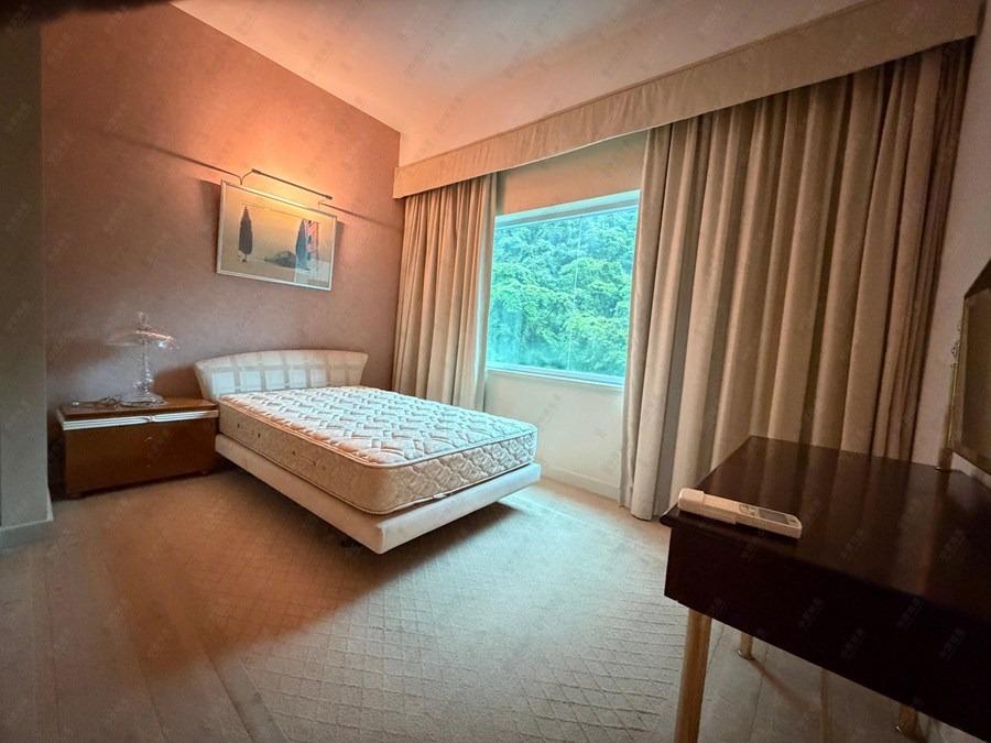 https://img.propertyraptor.com/cdn-cgi/imagedelivery/KD5bF_AFL0JDTbKLWF7z9g/ap8/ap8_001/hornet/prp/img/93c1f220c8bbc059be9a8e69455dda1b-wtm.jpg/public