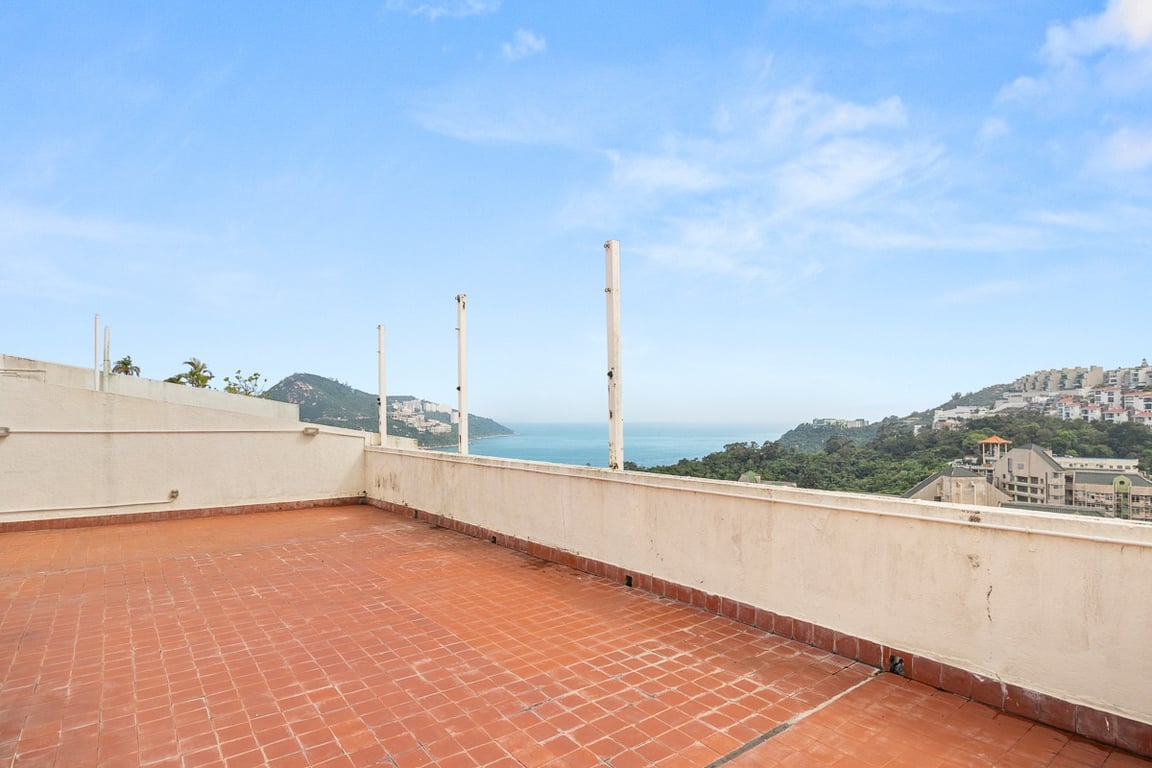 https://img.propertyraptor.com/cdn-cgi/imagedelivery/KD5bF_AFL0JDTbKLWF7z9g/ap8/ap8_001/hornet/prp/img/940dec1ac532033fc3917d3c80ae6414-wtm.jpg/public