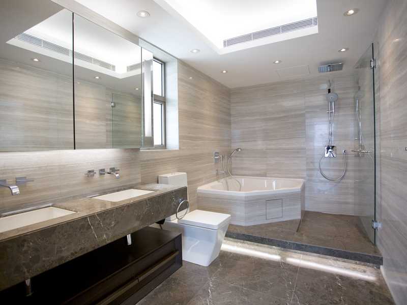 https://img.propertyraptor.com/cdn-cgi/imagedelivery/KD5bF_AFL0JDTbKLWF7z9g/ap8/ap8_001/hornet/prp/img/9463c6000a261157eef7af5027c6b438.jpg/public