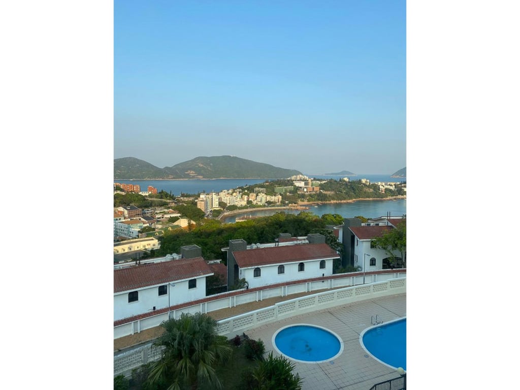 https://img.propertyraptor.com/cdn-cgi/imagedelivery/KD5bF_AFL0JDTbKLWF7z9g/ap8/ap8_001/hornet/prp/img/94905522af47018eba9d3a551fd541ec.jpg/public