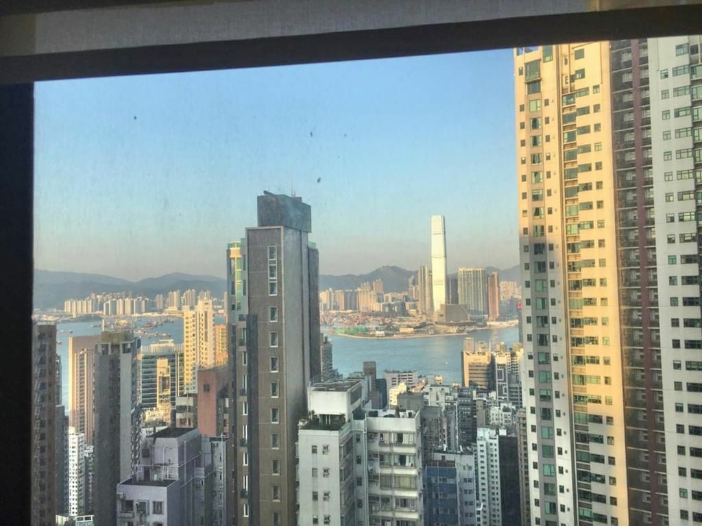 https://img.propertyraptor.com/cdn-cgi/imagedelivery/KD5bF_AFL0JDTbKLWF7z9g/ap8/ap8_001/hornet/prp/img/94ba1b3654160c2e6d4ff5e2b18667e1-wtm.jpg/public