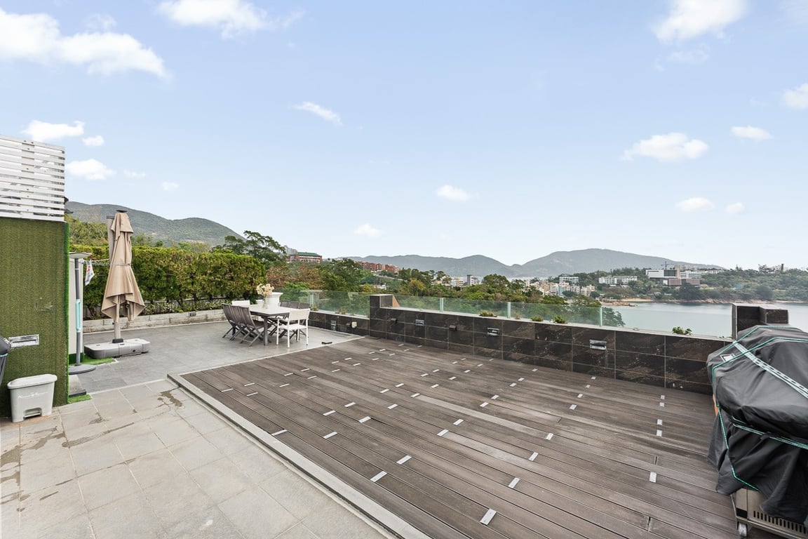 https://img.propertyraptor.com/cdn-cgi/imagedelivery/KD5bF_AFL0JDTbKLWF7z9g/ap8/ap8_001/hornet/prp/img/94ffec5bc5296163d6fd2f83da8e779b-wtm.jpg/public