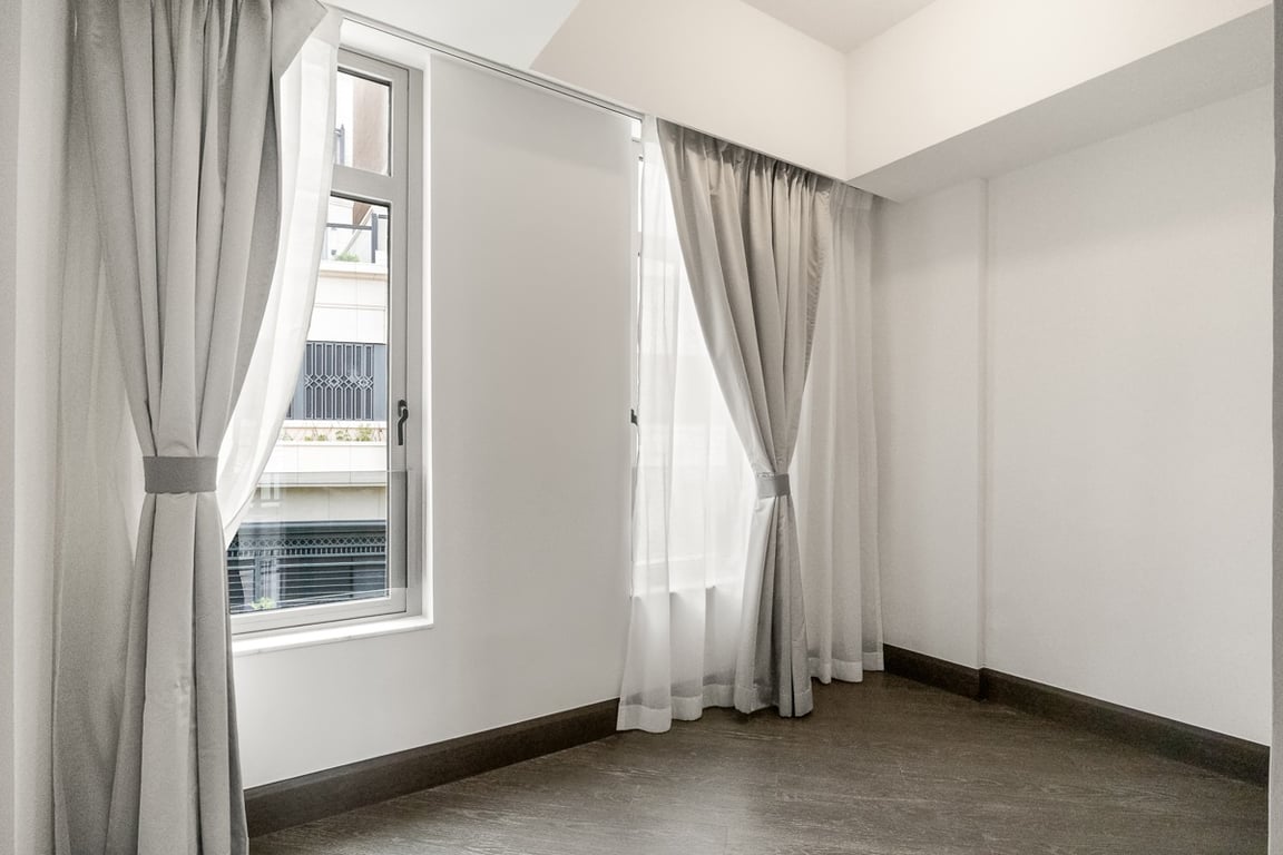 https://img.propertyraptor.com/cdn-cgi/imagedelivery/KD5bF_AFL0JDTbKLWF7z9g/ap8/ap8_001/hornet/prp/img/9502ecf281337a2a754f7fdc2b004299-wtm.jpg/public