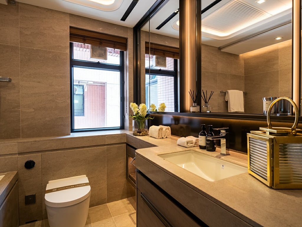 https://img.propertyraptor.com/cdn-cgi/imagedelivery/KD5bF_AFL0JDTbKLWF7z9g/ap8/ap8_001/hornet/prp/img/95b5b3ac5412e16c5875dfb2014efd79.jpg/public