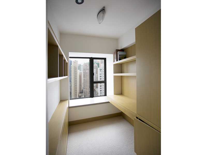https://img.propertyraptor.com/cdn-cgi/imagedelivery/KD5bF_AFL0JDTbKLWF7z9g/ap8/ap8_001/hornet/prp/img/9665222e1f6f3a23c5a130a53c253d76.jpg/public