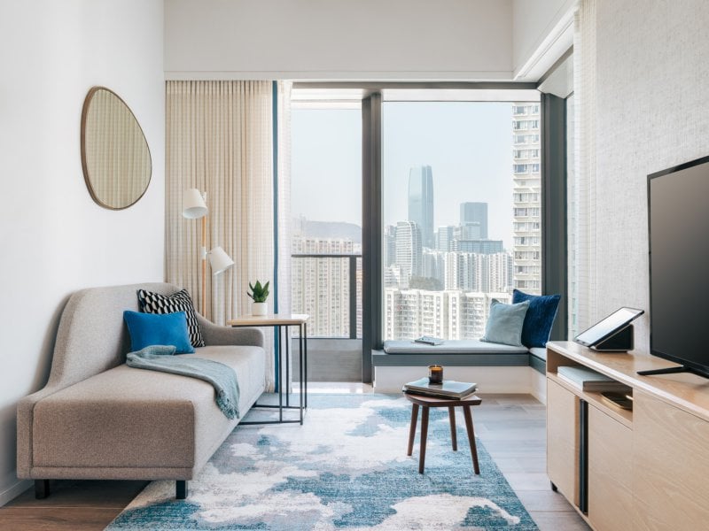 https://img.propertyraptor.com/cdn-cgi/imagedelivery/KD5bF_AFL0JDTbKLWF7z9g/ap8/ap8_001/hornet/prp/img/969e709ba27beacdbed8ac7b332dfcc4.jpg/public
