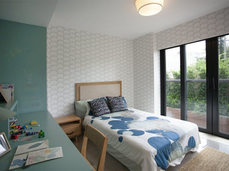 https://img.propertyraptor.com/cdn-cgi/imagedelivery/KD5bF_AFL0JDTbKLWF7z9g/ap8/ap8_001/hornet/prp/img/9898521803b1039a264ead13b9353b7c.jpg/public