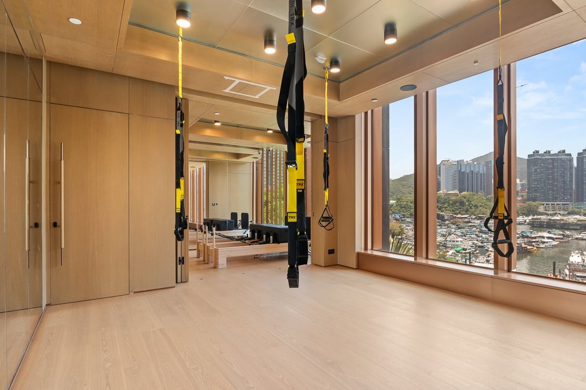 https://img.propertyraptor.com/cdn-cgi/imagedelivery/KD5bF_AFL0JDTbKLWF7z9g/ap8/ap8_001/hornet/prp/img/98a3c127beecd8403a3b5838a60edecd-wtm.jpg/public