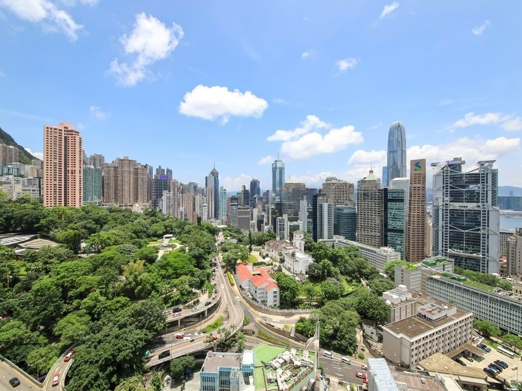 https://img.propertyraptor.com/cdn-cgi/imagedelivery/KD5bF_AFL0JDTbKLWF7z9g/ap8/ap8_001/hornet/prp/img/99a5d89f6318c2ac862b8685239a09d6-wtm.jpg/public