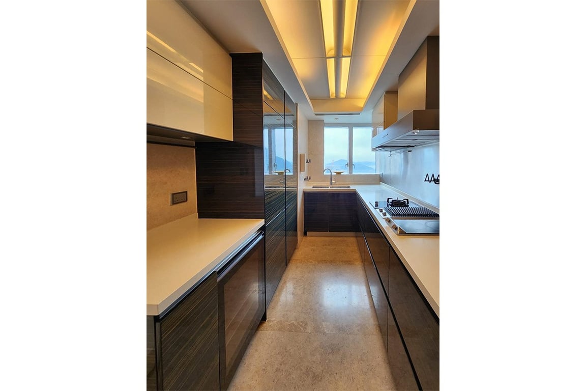 https://img.propertyraptor.com/cdn-cgi/imagedelivery/KD5bF_AFL0JDTbKLWF7z9g/ap8/ap8_001/hornet/prp/img/99c01a191adaa9f42c32287d2cef8a38-wtm.jpg/public