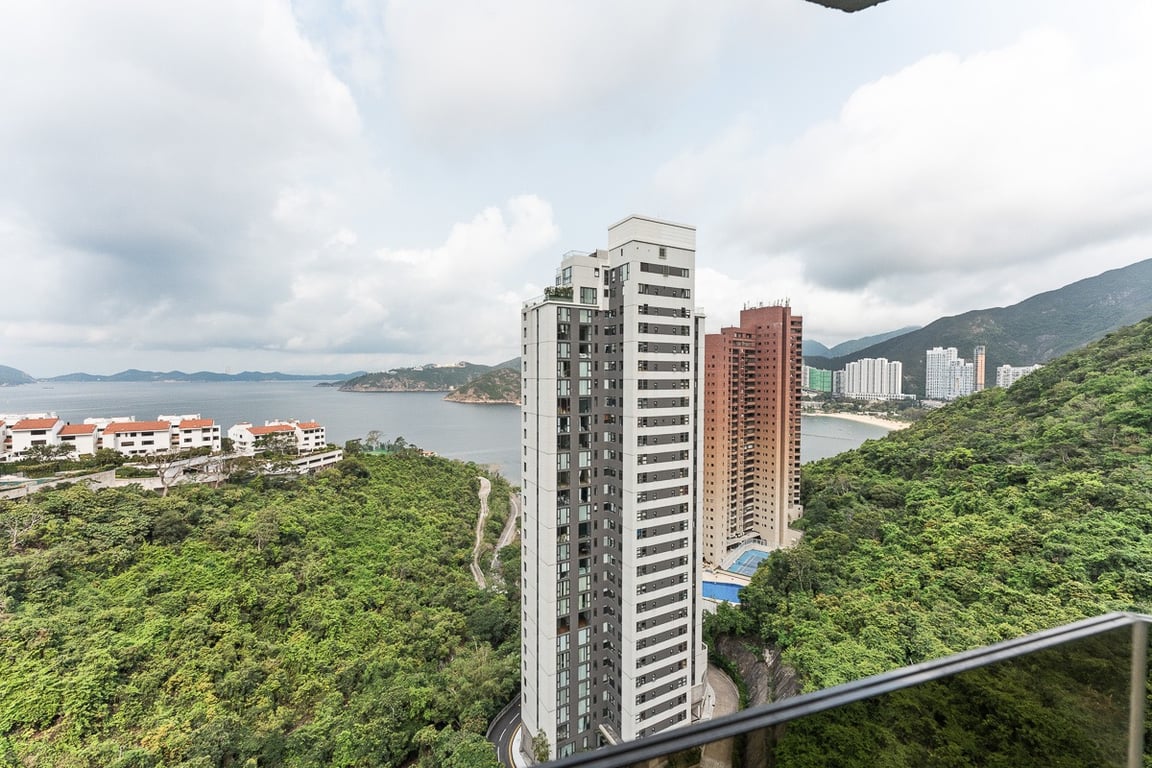 https://img.propertyraptor.com/cdn-cgi/imagedelivery/KD5bF_AFL0JDTbKLWF7z9g/ap8/ap8_001/hornet/prp/img/99f900c87d5101488b02968ee9a0220a-wtm.jpg/public