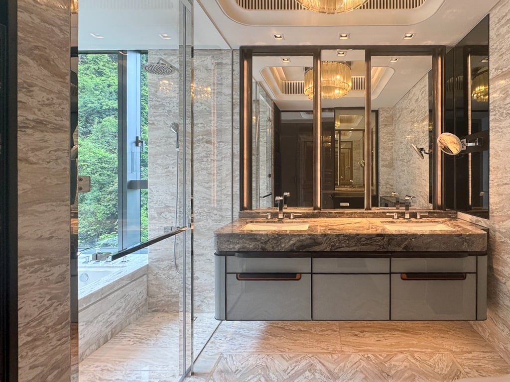https://img.propertyraptor.com/cdn-cgi/imagedelivery/KD5bF_AFL0JDTbKLWF7z9g/ap8/ap8_001/hornet/prp/img/9a0ee824b721d302f8606e5bcb859038-wtm.jpg/public