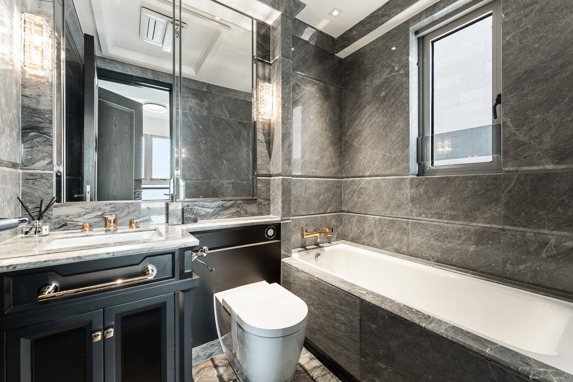 https://img.propertyraptor.com/cdn-cgi/imagedelivery/KD5bF_AFL0JDTbKLWF7z9g/ap8/ap8_001/hornet/prp/img/9a38985eecd224d5173e49c0291323c3-wtm.jpg/public