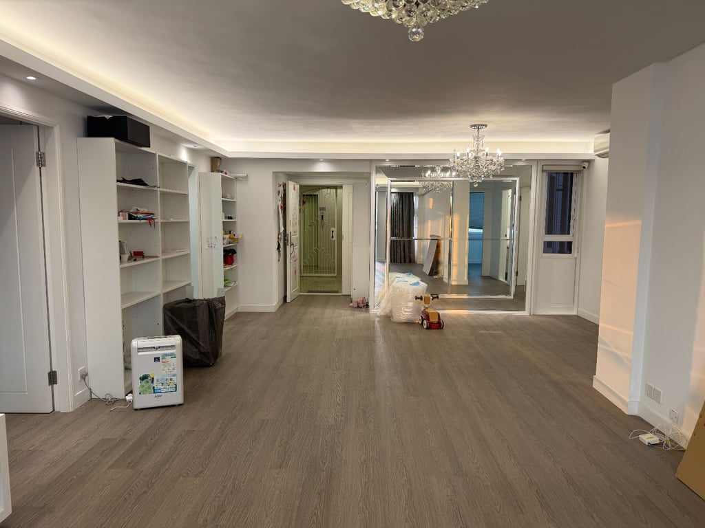 Baguio Villa (Lower)