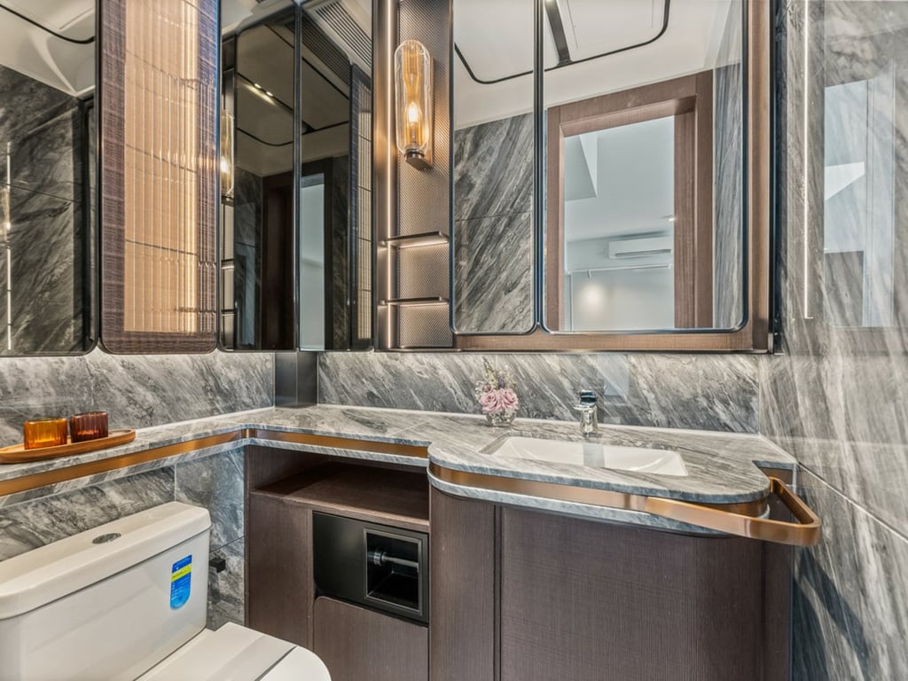 https://img.propertyraptor.com/cdn-cgi/imagedelivery/KD5bF_AFL0JDTbKLWF7z9g/ap8/ap8_001/hornet/prp/img/9a95df24e793164e34ebc115fa7e698e-wtm.jpg/public