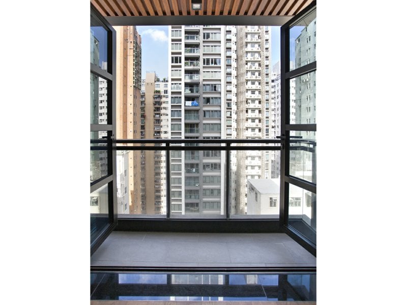 https://img.propertyraptor.com/cdn-cgi/imagedelivery/KD5bF_AFL0JDTbKLWF7z9g/ap8/ap8_001/hornet/prp/img/9aef2938142a01c80c0f8147756c5e65.jpg/public