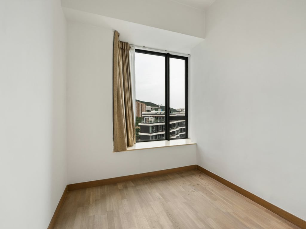 https://img.propertyraptor.com/cdn-cgi/imagedelivery/KD5bF_AFL0JDTbKLWF7z9g/ap8/ap8_001/hornet/prp/img/9b39471c80abd44dcea69f74557df494.jpg/public