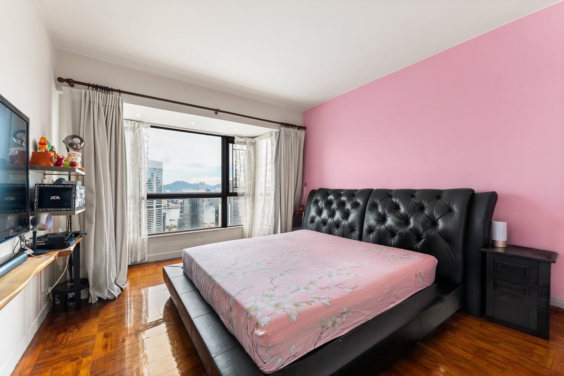 https://img.propertyraptor.com/cdn-cgi/imagedelivery/KD5bF_AFL0JDTbKLWF7z9g/ap8/ap8_001/hornet/prp/img/9bb5267a130d76861ddb75ecb49e0114-wtm.jpg/public