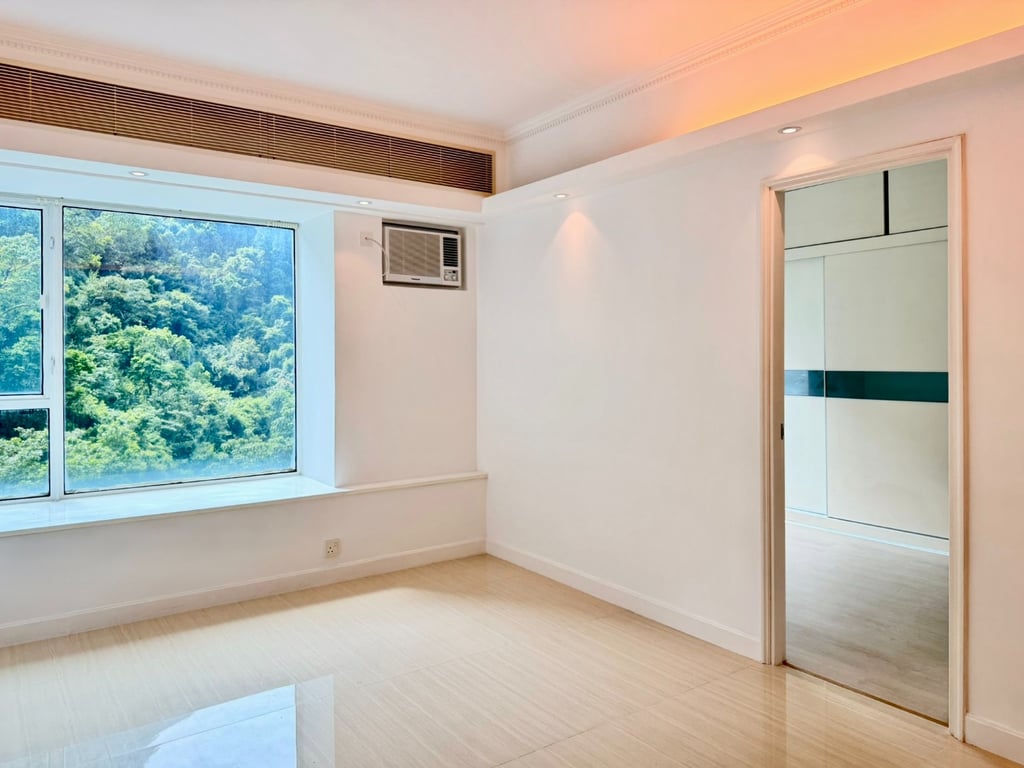 https://img.propertyraptor.com/cdn-cgi/imagedelivery/KD5bF_AFL0JDTbKLWF7z9g/ap8/ap8_001/hornet/prp/img/9c34e7dfa3517eb125deb47292844d4f-wtm.jpg/public