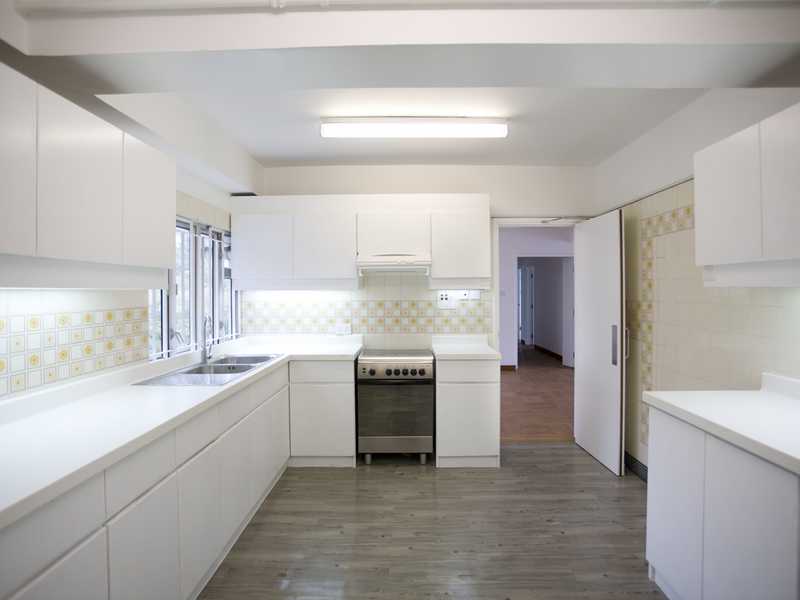 https://img.propertyraptor.com/cdn-cgi/imagedelivery/KD5bF_AFL0JDTbKLWF7z9g/ap8/ap8_001/hornet/prp/img/9d7cabe34728fd71bdd9476818329774.jpg/public