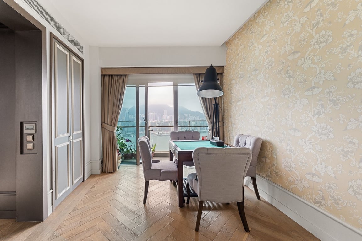 https://img.propertyraptor.com/cdn-cgi/imagedelivery/KD5bF_AFL0JDTbKLWF7z9g/ap8/ap8_001/hornet/prp/img/9dd5dc98dc6e4fe3fd1cccf32a0a1807-wtm.jpg/public