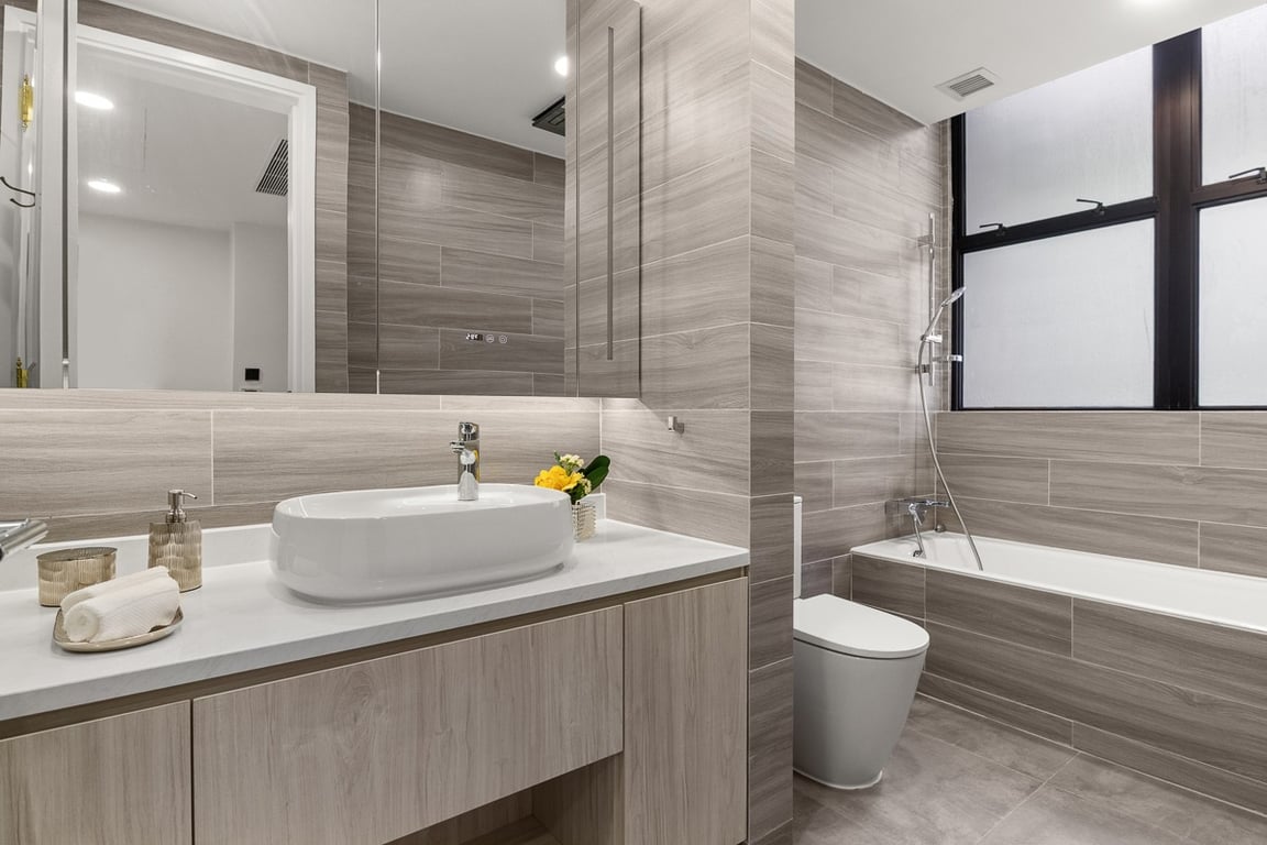 https://img.propertyraptor.com/cdn-cgi/imagedelivery/KD5bF_AFL0JDTbKLWF7z9g/ap8/ap8_001/hornet/prp/img/9ded6592f92c8f80016cff3b5e696610-wtm.jpg/public