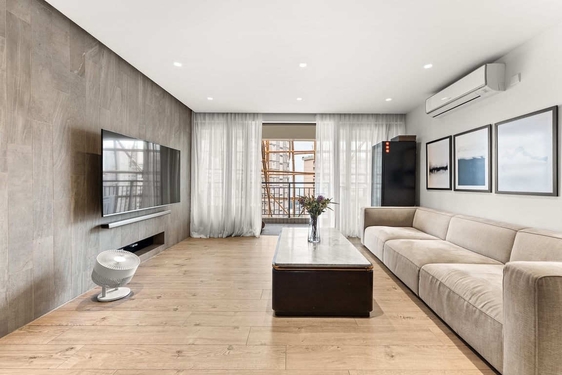 Baguio Villa (Upper)