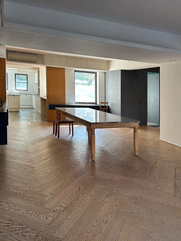 https://img.propertyraptor.com/cdn-cgi/imagedelivery/KD5bF_AFL0JDTbKLWF7z9g/ap8/ap8_001/hornet/prp/img/9e541356672451982740ab20612b3c94-wtm.jpg/public