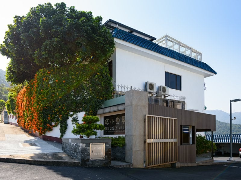 https://img.propertyraptor.com/cdn-cgi/imagedelivery/KD5bF_AFL0JDTbKLWF7z9g/ap8/ap8_001/hornet/prp/img/9e6c75ed9f67760264d1c8ca643782ac.jpg/public