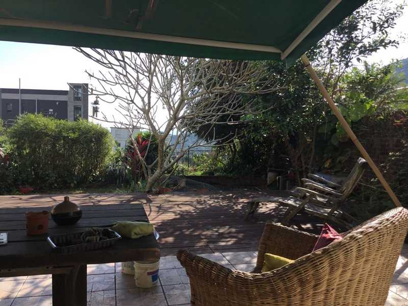 https://img.propertyraptor.com/cdn-cgi/imagedelivery/KD5bF_AFL0JDTbKLWF7z9g/ap8/ap8_001/hornet/prp/img/9e993642ea63ff776bd89b2cc8679ce3.jpg/public